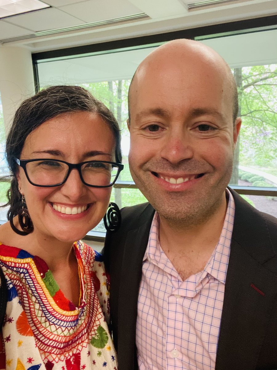 Look who came to visit @DukeFuqua today!? So nice seeing you Evan, and hearing about your new work on meritocracy and diversity hiring trade offs! If only our advisor @samsommers had been here too! #gojumbos