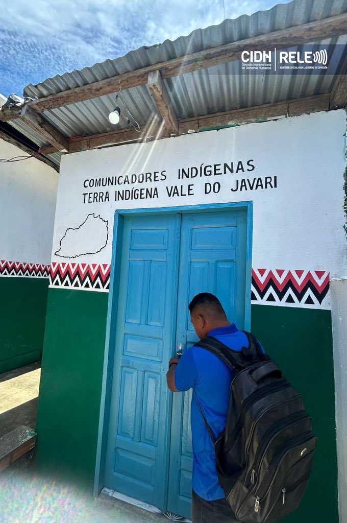 Na visita à região amazônica de #Brasil🇧🇷, reuni-me com organizações que valentemente realizam jornalismo e comunicação indígenas no Vale do Javari. Agradeço a elas por compartilharem informação sobre seus projetos, que serão incorporadas ao monitoramento da @RELE_CIDH.