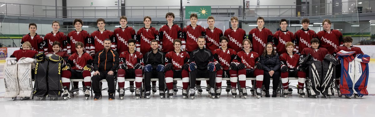 RNFLDRHockey's tweet photo. Good luck to the Queen Elizabeth High Pioneers boys team at this year's #RNfldRHockey tournament! @QEPioneers https://t.co/Irr7I9q8u4