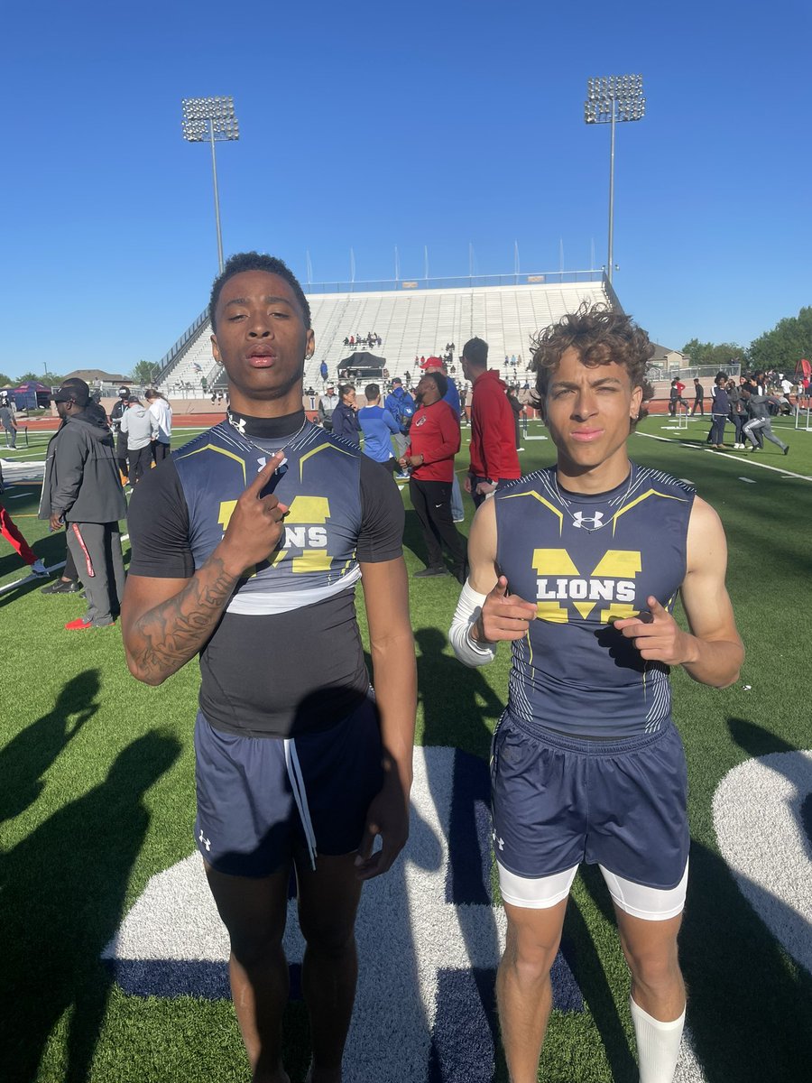 Hurdlers @Gentry_Zay 🥇 and @isaacc_santii 🥉 have punched their tickets to the Area Round! #LionSpeed #GoldStandard