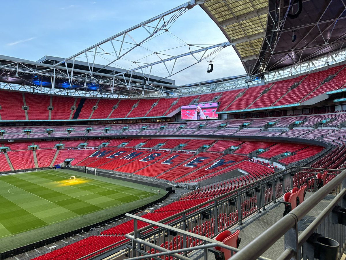 This evening at Wembley Stadium we shared Iftar with wonderful people and organisations working to make football, sport, and society more inclusive and open for everyone. Thank you @FA for hosting us and to all the organisations who shared information about their work. #Ramadan