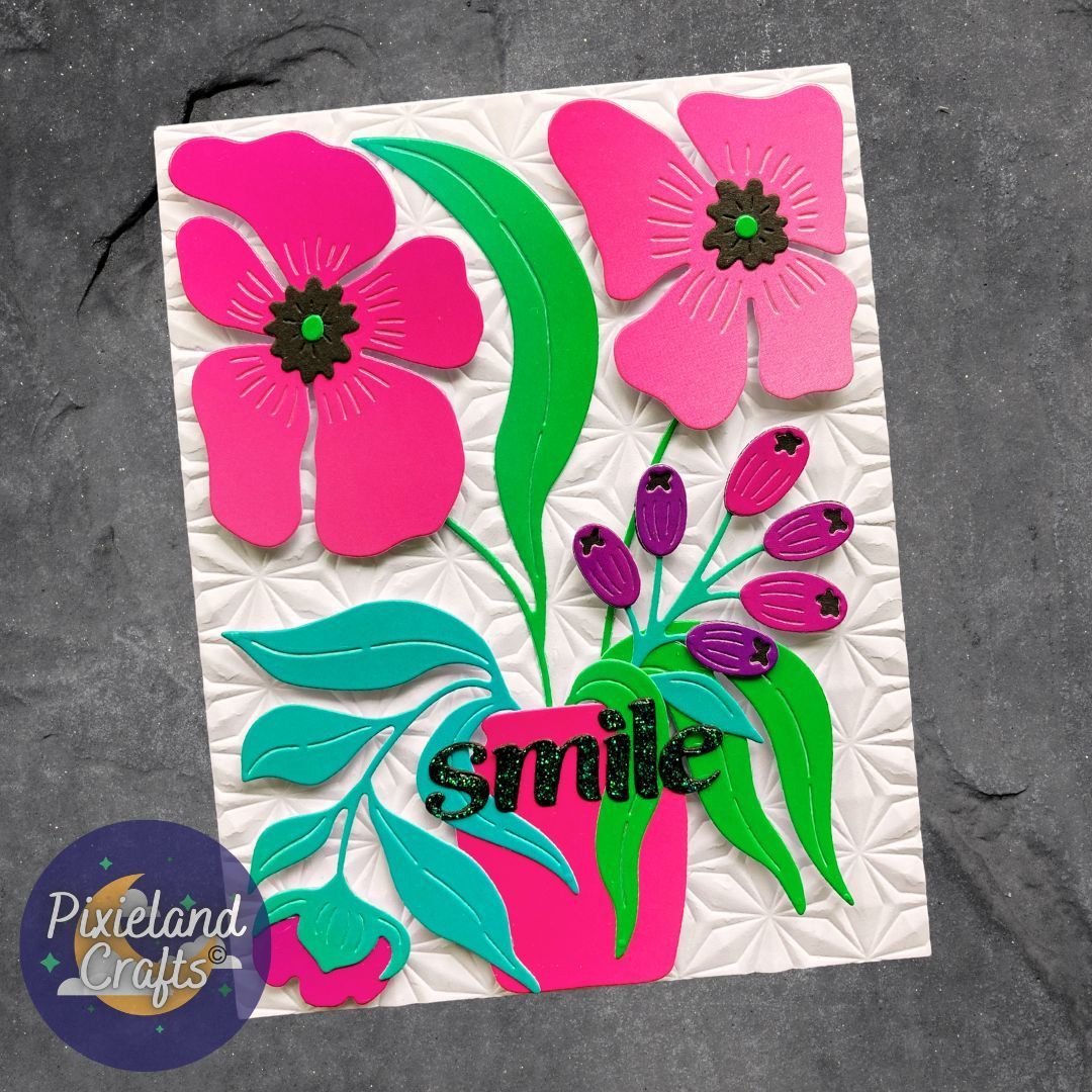 Beautifully Bright & Shiny Towering Blooms Smile Card Spellbinders November 2023 LDOM @Spellbinders @SimonSaysStamp #diycard #honeybeestamps #sssigchallenge #sssendacard #handmadegreetingcards #sharehandmadekindness #inkblending #cardmakingismysuperpower #heatembossing