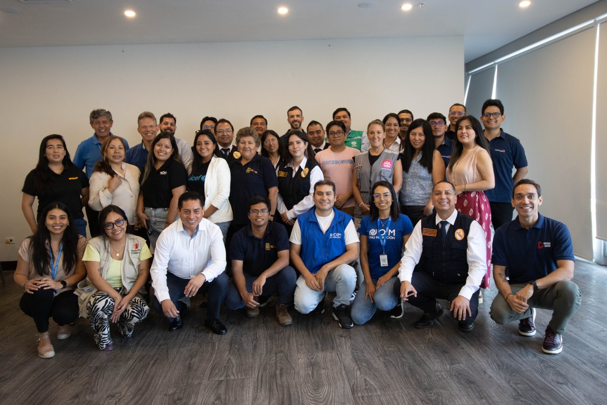 🤝 Fortaleciendo la Preparación ante Emergencias en Perú Dos días, 22 organizaciones, una misión: mejorar la preparación logística de Perú ante desastres naturales en coordinación con @indeciperu @WFP_Peru @logcluster Descubre más sobre el taller: ow.ly/9FCW50R7YNB