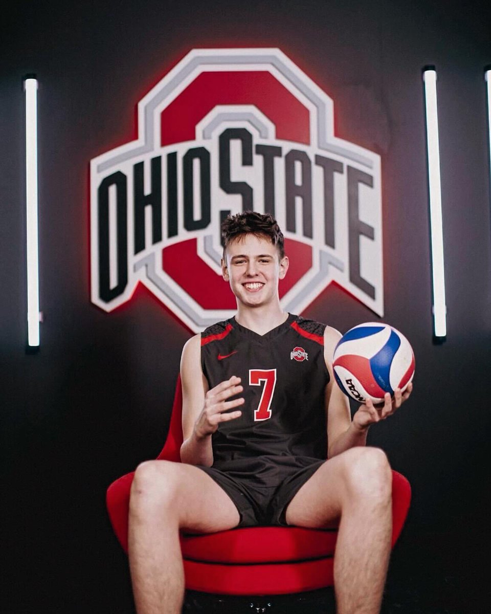 Congratulations to Carter Weight on his verbal commitment to attend The Ohio State University to continue his academic and athletic career! 🙌🏻