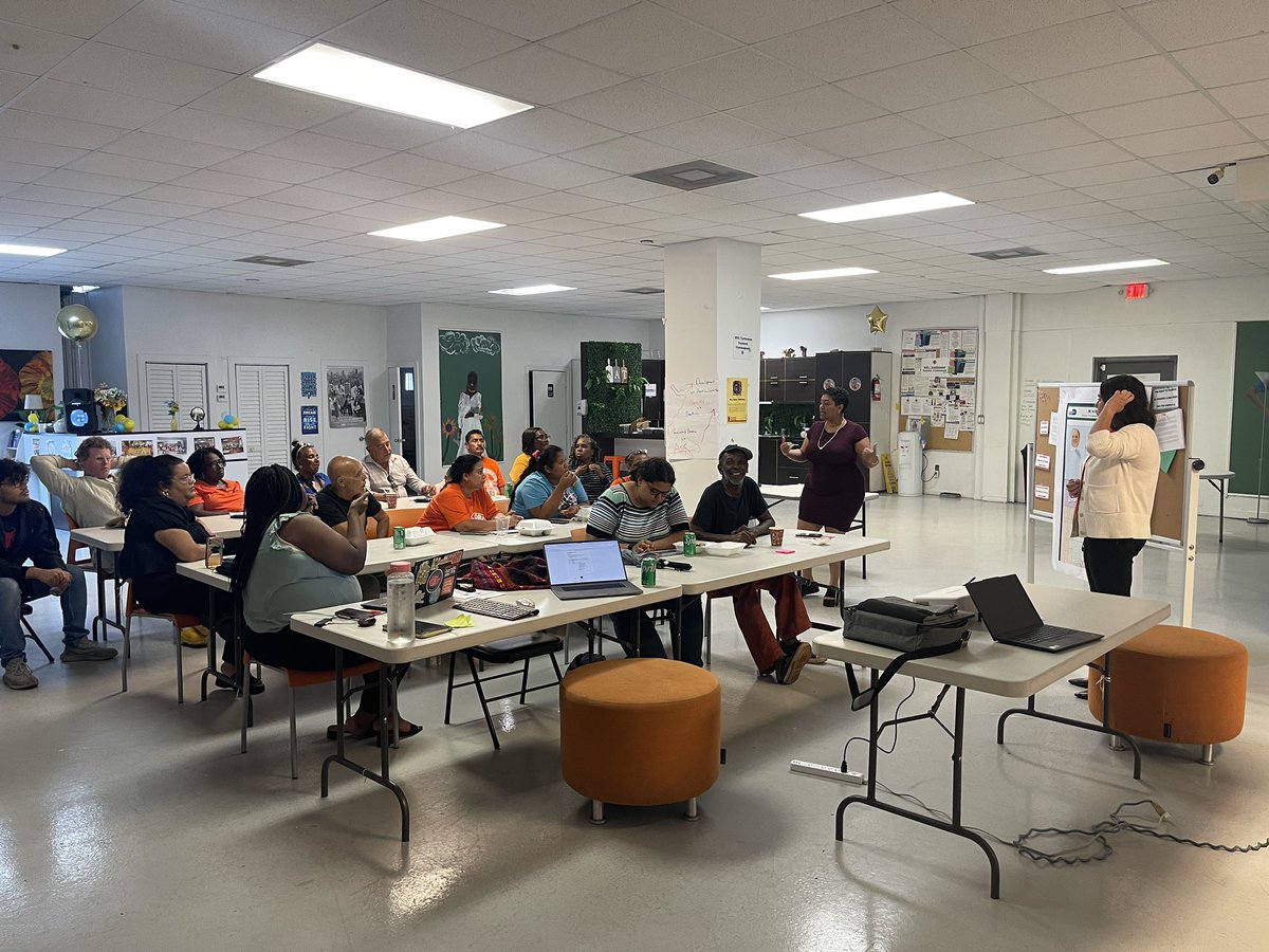 Tenants and members gather tonight to shape strategy, make plans, and advance our campaign for a Right to Counsel. Evictions are a crisis for families in Miami and tenants aren’t backing down. When we organize, we win! Take action w us: bit.ly/RightToCounsel…