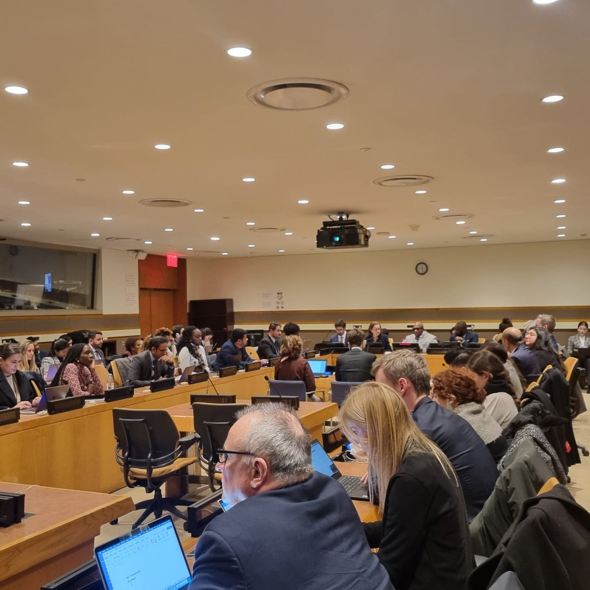 Today, the intergovernmental process on the Multidimensional Vulnerability Index was launched, under the leadership of @ABNYOffice and @Portugal_UN . Member States will consider the recommendations presented in the final #MVI report, which finally puts a face on vulnerability.