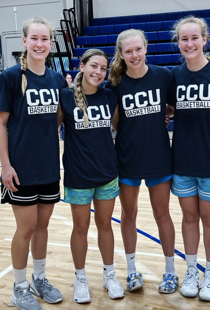 Diane Thompson tweet media