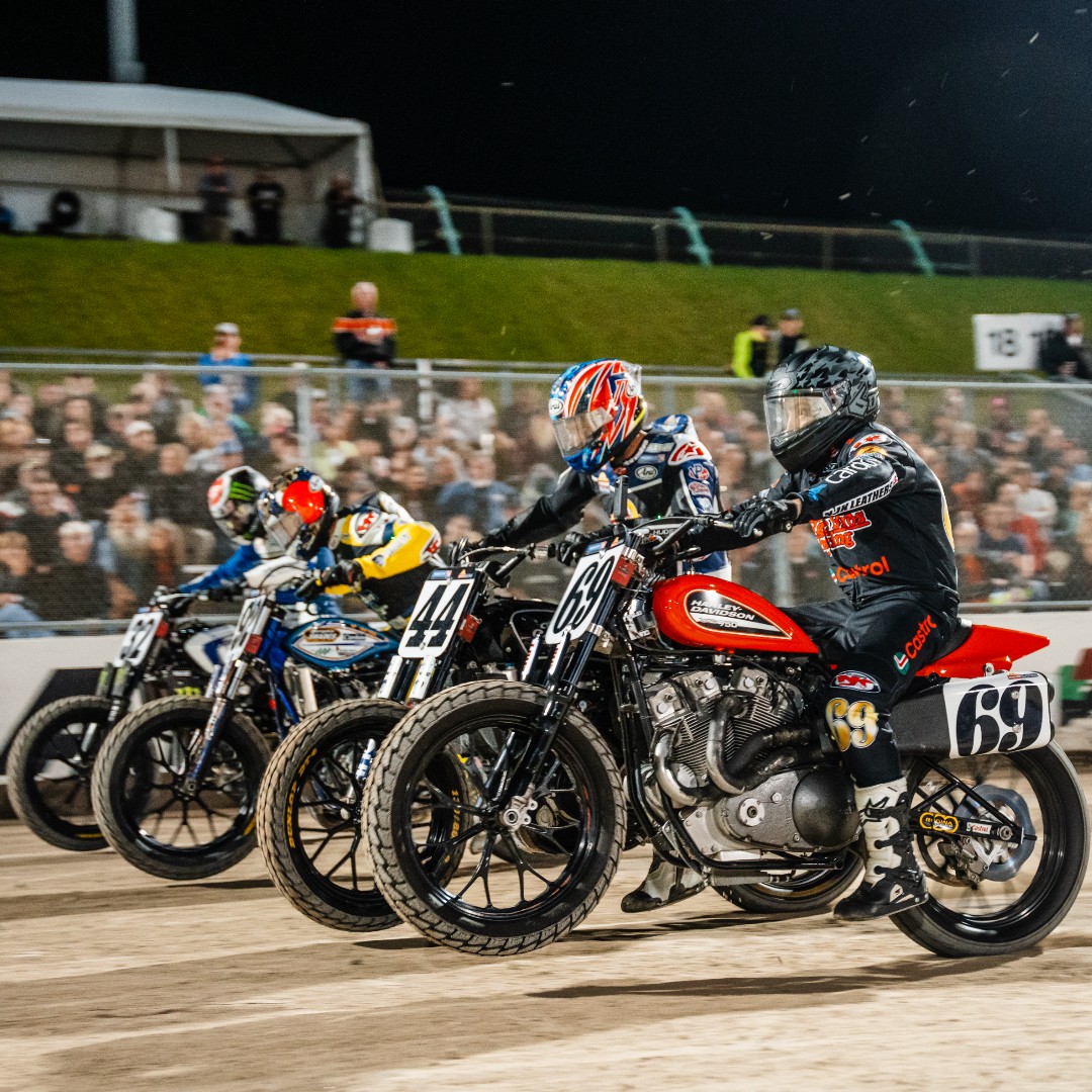 ALL GAS! ⛽✊💨 #ProgressiveAFT #AmericanFlatTrack #WheelieWednesday #FlatTrack #MotorcycleRacing #Motorsports