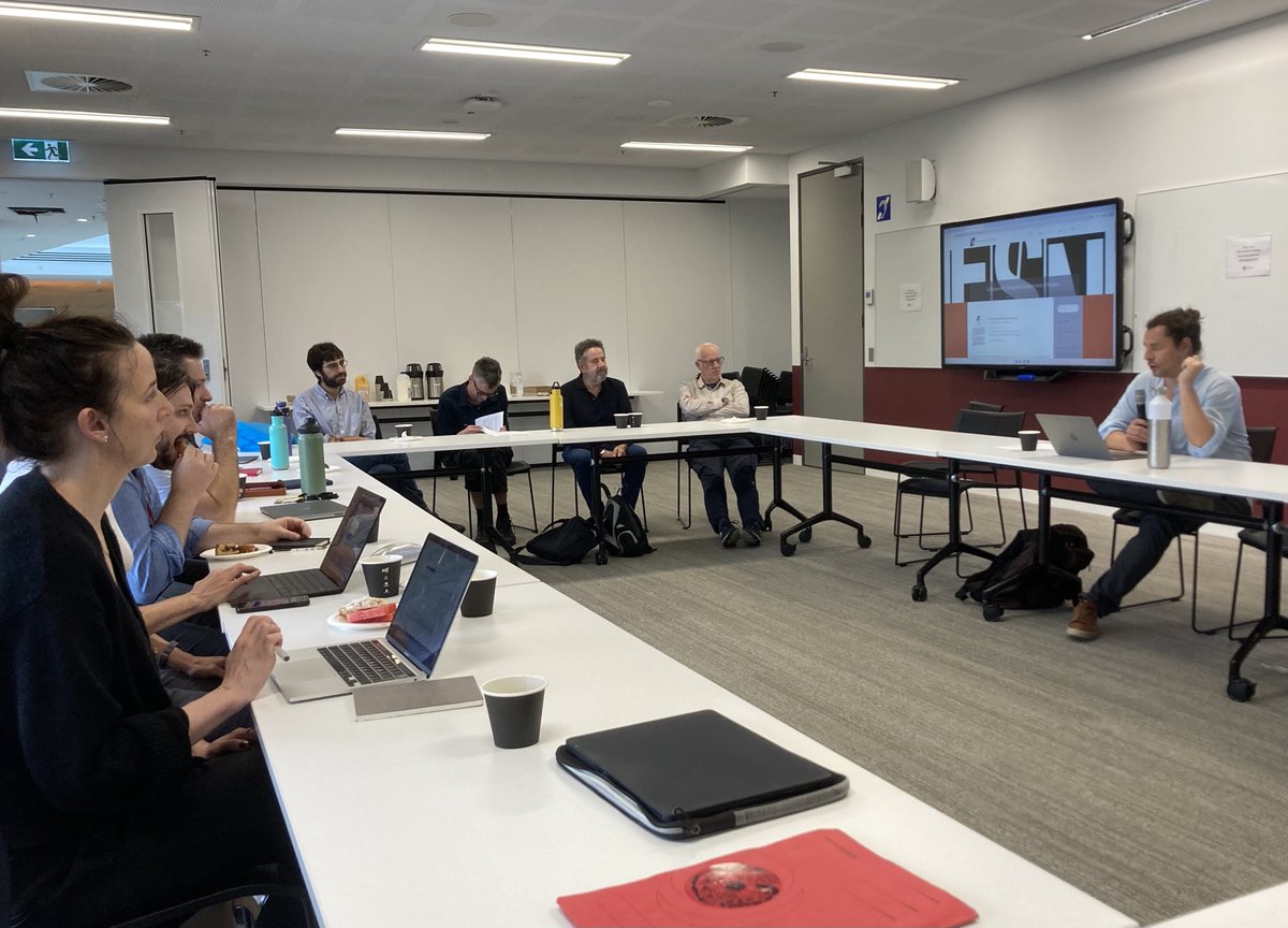 Excited to be kicking off our two-day symposium on finance and public policy @Usyd_ssps/@ArtSS_Sydney! We will be exploring the mechanisms and relationships that maintain the hold of finance on contemporary policymaking. financeandsocietynetwork.org/gordian-knot-s…