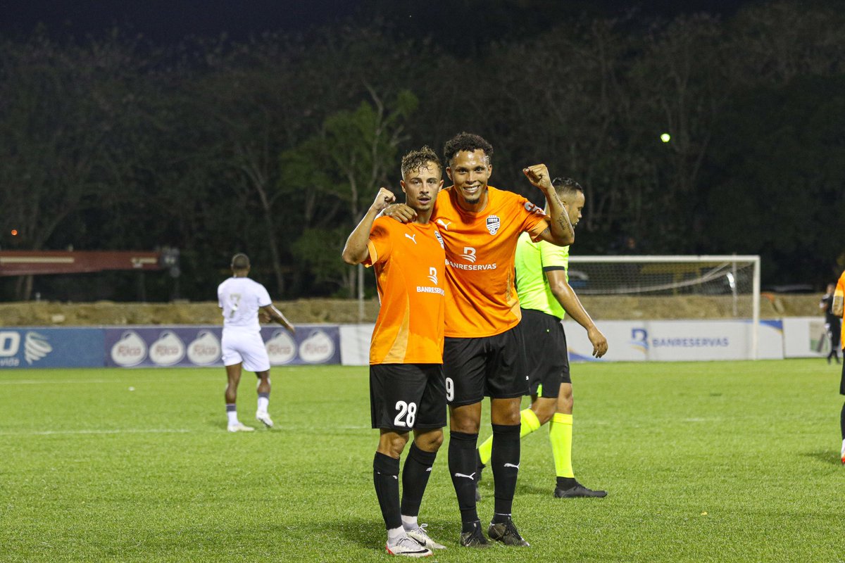 CibaoFC's tweet photo. ⏱️26’ ¡Gooooool de Heredia! #CibaoFC 3-0 #AtleticoPantoja #LDF2024 #ClasicoLDF https://t.co/zn07CNn8Hl