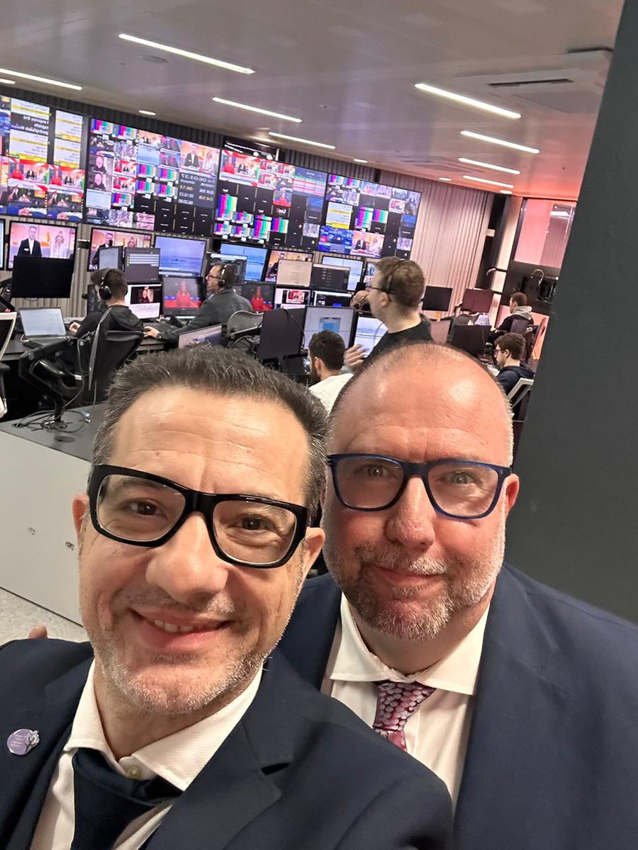 Early start for @AndreasC466 and me at the @GBNEWS studio getting ready to be on Breakfast live with @StephenGBNews & @elliecostelloTV We are here to talk about today’s event to launch @EurCancerDonate fund to support the depleted Cancer Workforce. See you soon! @EuropeanCancer