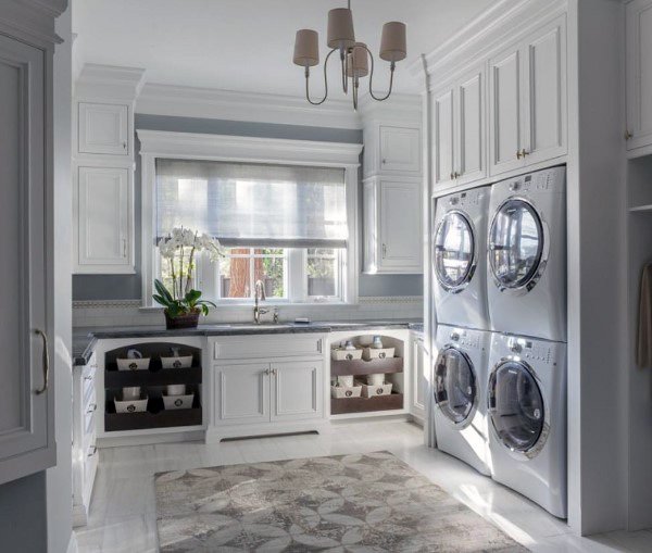 Get Modern Laundry Room Design Concepts That Inviting And Functional kreatecube.com/design/bathroom #interiordesigner #laundryroom #laundryroommakeover #laundryroomdesign #laundryroomdecor