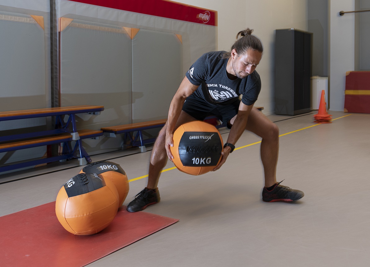 Onze #politieopleiding maakt je fit en weerbaar #agent 👮‍♂️👮‍♀️ Schrijf je nu in voor onze opleiding obi41.nl/2p8krvj6 of kom donderdagvond 4 april naar de #OpenAvond #ROCTilburg Schrijf je daarvoor ook in: obi41.nl/bdetakut Wij zijn daar voor al je vragen.