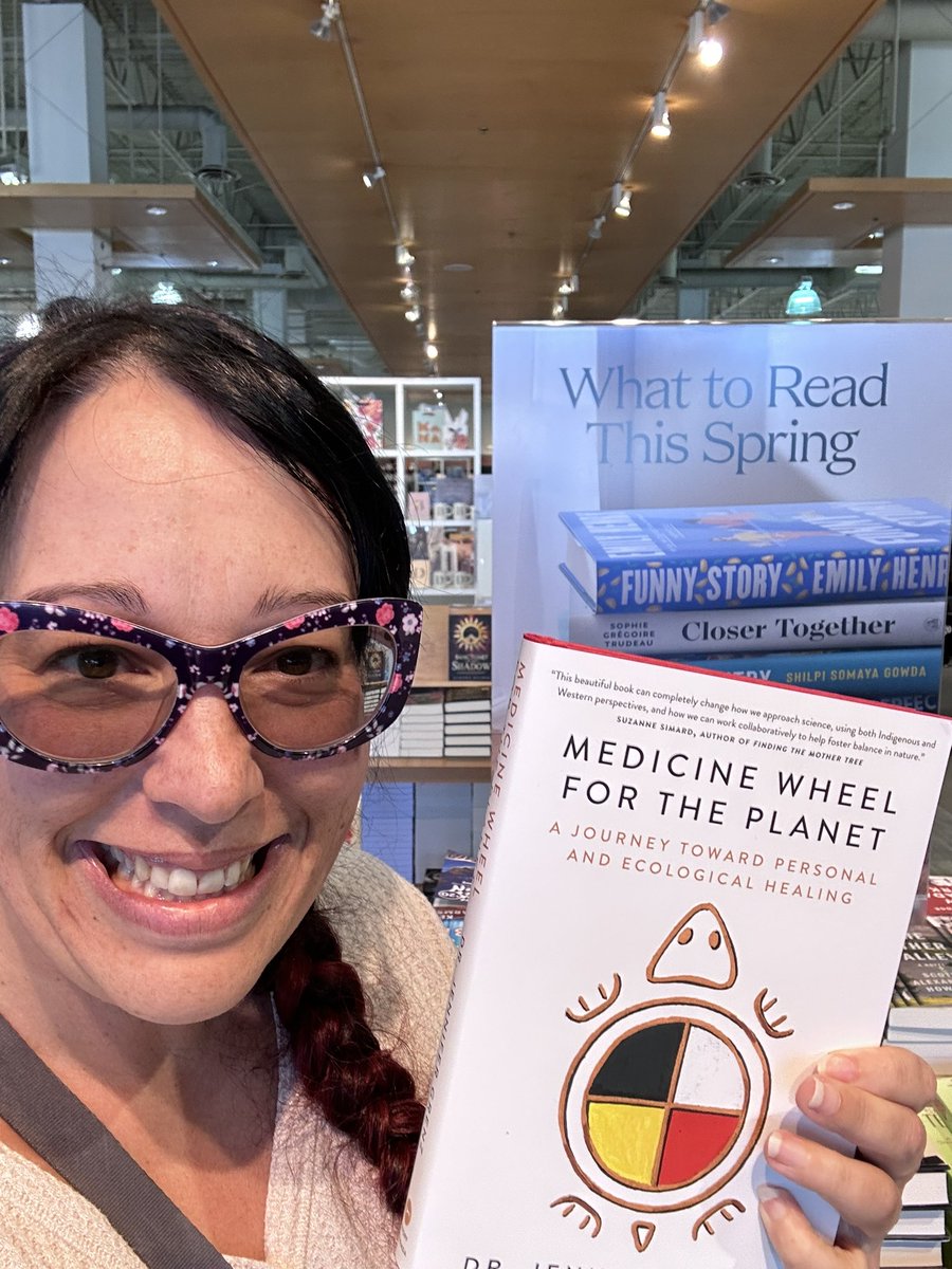 Jennifer_Grenz's tweet photo. Don’t mind me as I take you along with me on this journey! Just saw my book in a store for the first time @chaptersindigo in Nanaimo! 🥹 #localauthor #indigenousauthor #climatechange https://t.co/r566sRSIBH
