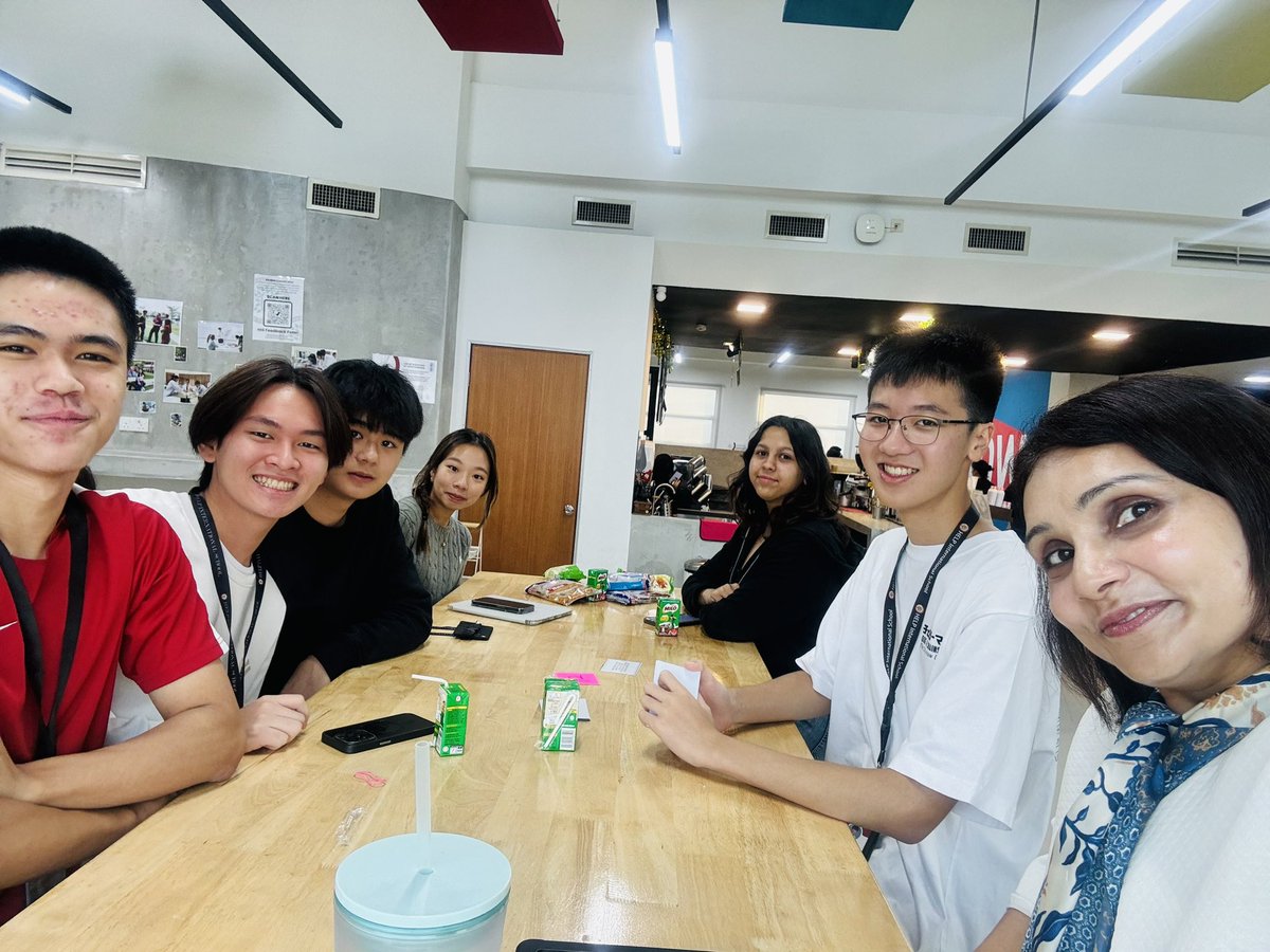 Loved fueling minds and futures this morning! Breakfast with some fantastic Sixth Formers, many I knew from their IGCSE days. So inspiring to see their growth and engage in such stimulating conversations. #ProudTeacher #SixthFormLife #BreakfastofChampions <a href="/HELPISKL/">HELP International School</a> <a href="/HISSixthform/">HELP International School SixthForm</a>