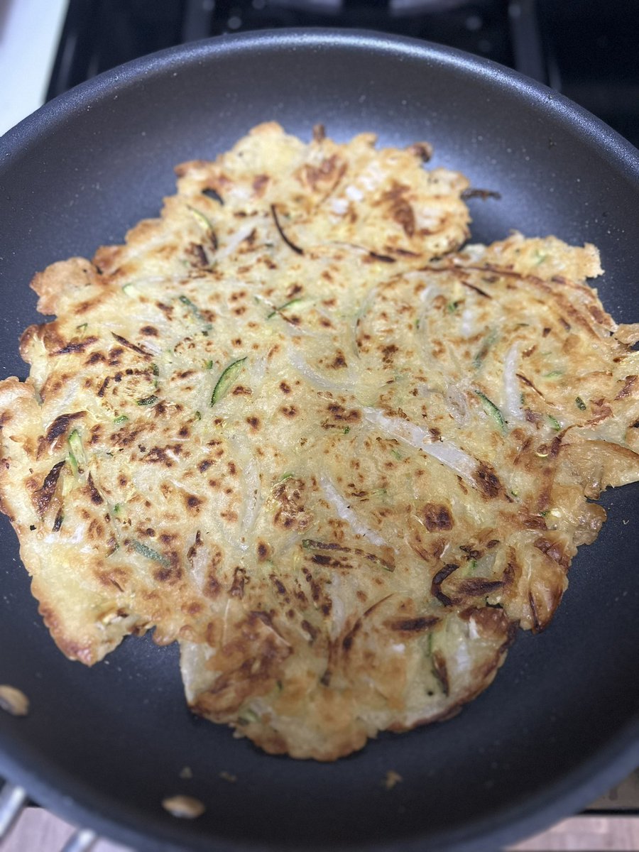 야채전 
#koreanfood #vegetablepancake