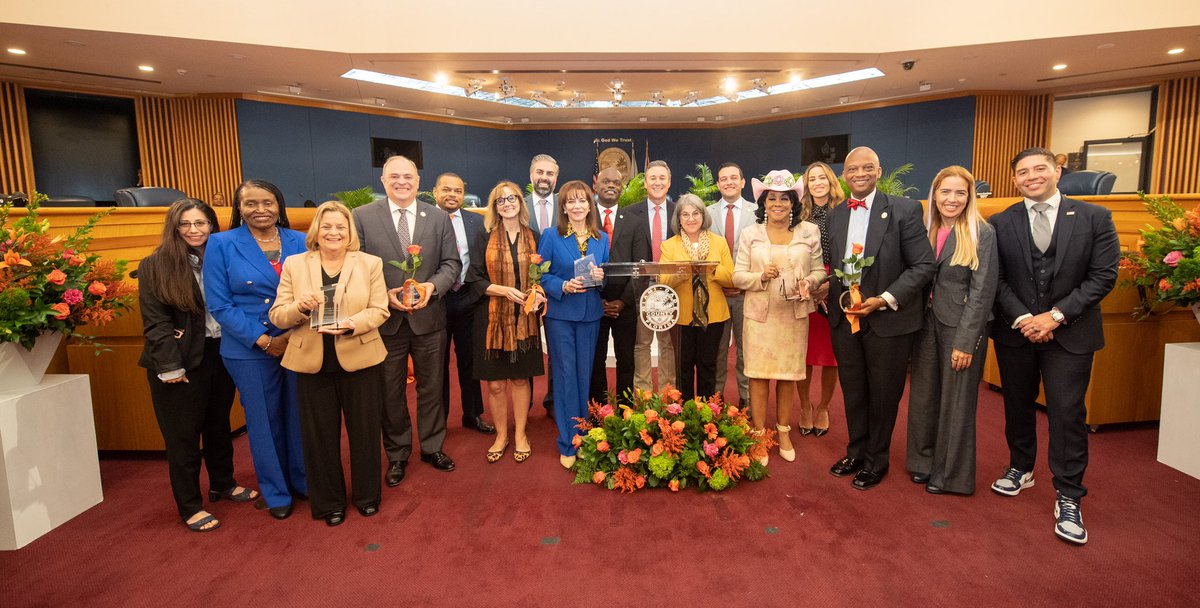 Congratulations to our incredible Women's Hall of Fame inductees, including @RepWilson, @RosLehtinen, and @KathyFndzRundle. Their impact on education, democracy, and justice is immeasurable. We are grateful for their service to #OurCounty and beyond. #WomenOfMiamiDade