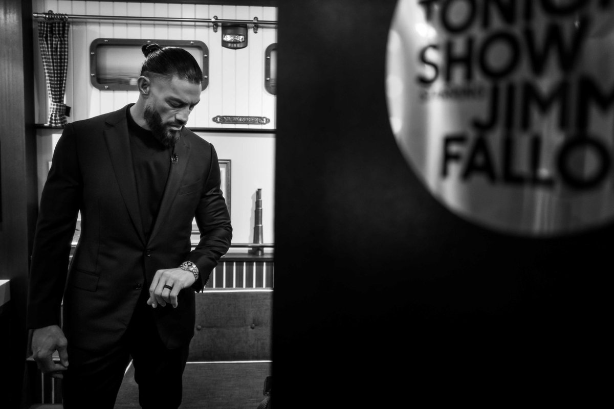 WWERomanReigns tweet picture