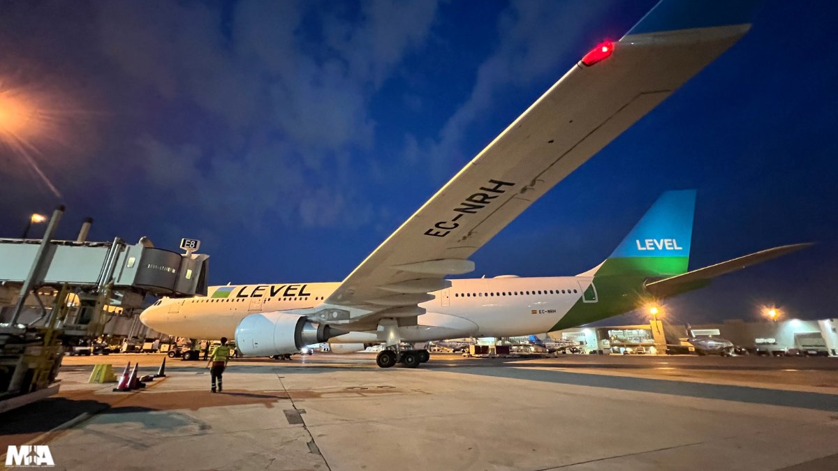 iflymia's tweet photo. Get ready to level up your summer travel plans! Our newest low-cost carrier @flywithLEVEL is now offering flights between MIA and BCN. ✈
#FlyWithLEVEL #FlyYourWay #LEVEL #FlyLEVEL #MIAAirlines https://t.co/xcEhUtmEux