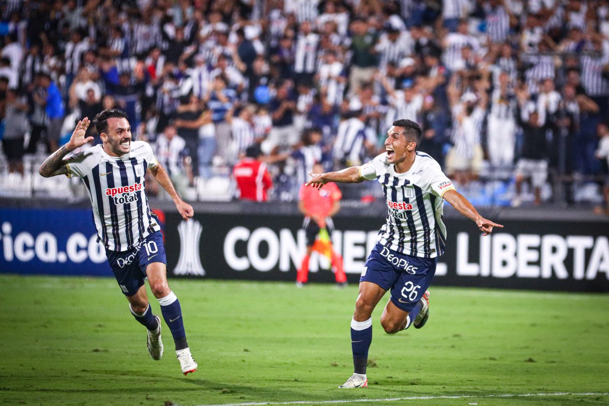 📸 | ALIANZA LIMA CON GOLAZO DE KEVIN SERNA VIENE SUPERANDO A FLUMINENSE.