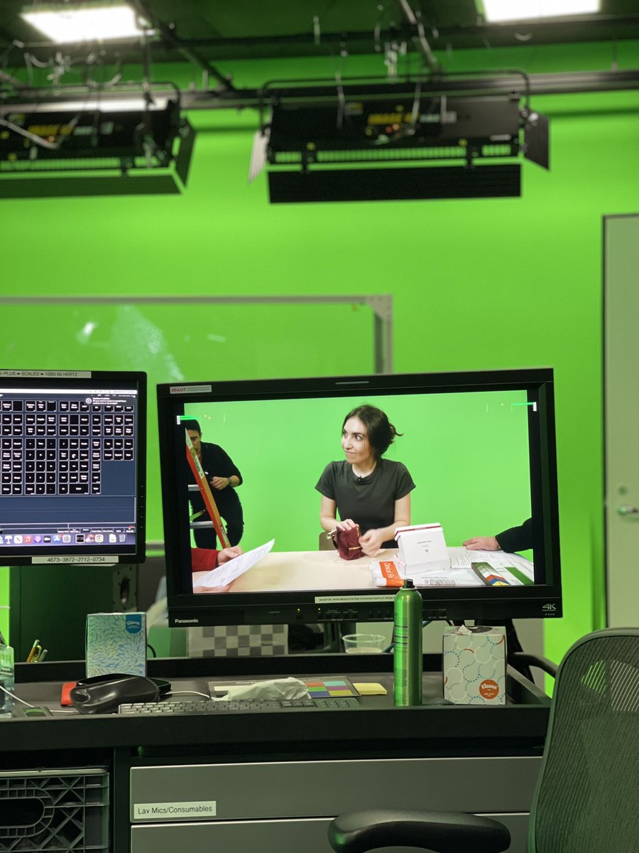 Sneak peek behind the scenes of the exciting work at the Stanford Mind and Body Lab! 🎥 It was an honor to film in the @SCPD_AI Green Room under the esteemed direction of @AliaCrum, @ChiaraG__ , @jesseabarrera, and Dr Jonathon Beck. Stay tuned for our silver screen debut!