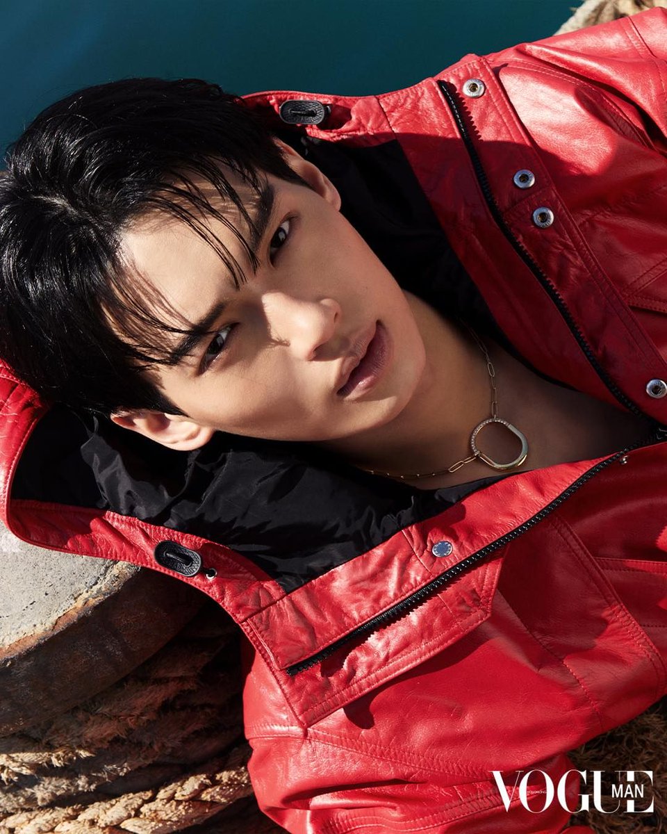 GMMTV's tweet photo. พบกับ "วิน-เมธวิน" บนปกดิจิทัล Vogue Man Hong Kong ฉบับเดือนเมษายน ได้แล้ววันนี้

Meet Win Metawin — actor, fashion darling, and Vogue Man Hong Kong’s April digital cover star. 

#VogueManHKxWin
#VogueManHK
#GMMTV https://t.co/sM69Pzcofu