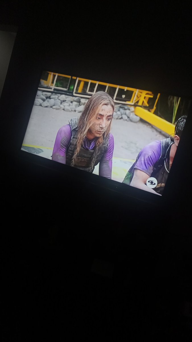 JesusDanielPi11's tweet photo. #DesafioTheBox #DesafioXX 
Quisiera tenerte un rifle 
Para mirarte desde lejos 
Y sacarte un linda sonrisa 🙃 https://t.co/hoQCFnb5OI