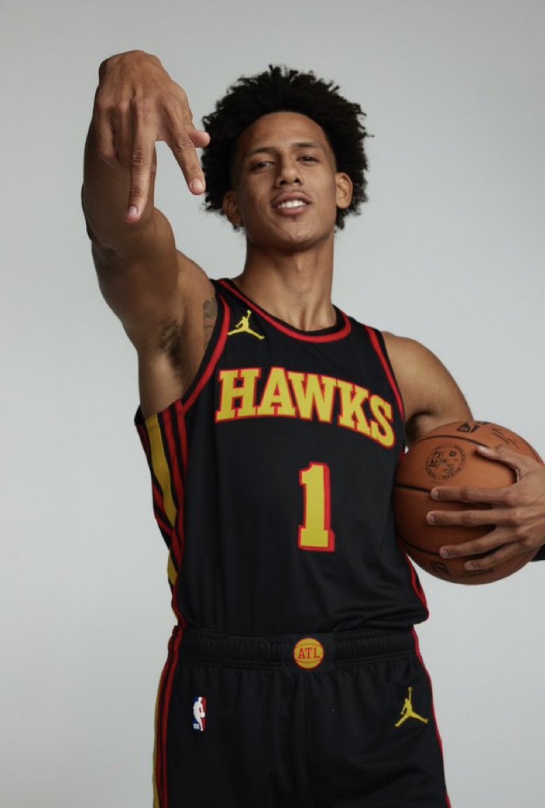 TheHoopCentral's tweet photo. Jalen Johnson tonight:

28 Points
14 Rebounds 
11 Assists 
4 Steals
71% FG https://t.co/3s7a4v4wuy