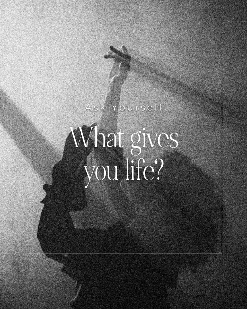 TreasuresOrg's tweet photo. Our questions for you today are... what gives you life and lifts you up amidst life's diffulties. How are you caring for yourself in the trying times?

Download our free new resouce to walk through an excesize to help you discover What Gives Your Life!

Link in bio! https://t.co/oIRaEuFgM9