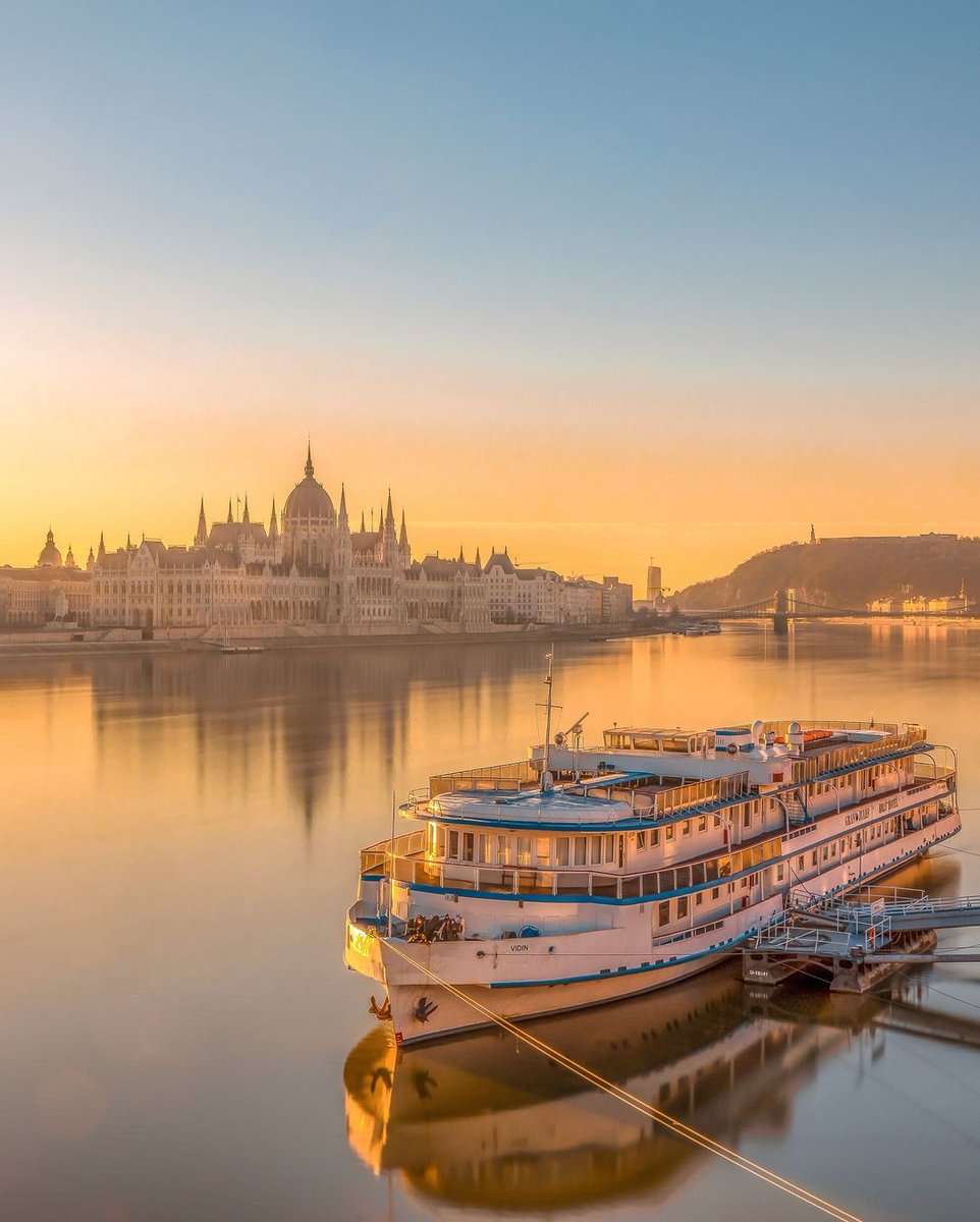 Morning in Budapest, Hungary 🇭🇺