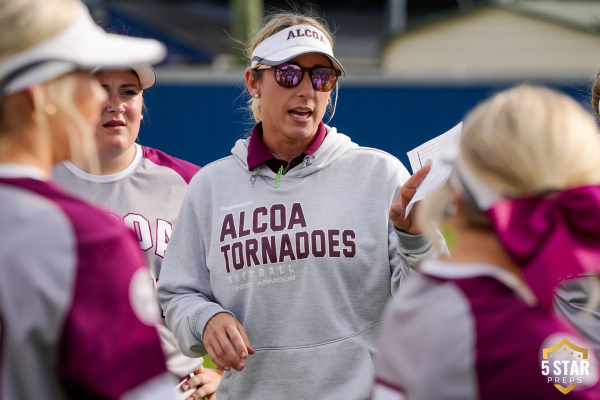 ALCOA WALKS IT OFF via @CalebJarreau16 The last time Alcoa faced Gibbs in softball, the Lady Tornadoes left Corryton licking their wounds. But in a rematch of the state powers on Wednesday, Alcoa only tasted revenge. Here’s how… THE READ ▶️ 5starpreps.com/articles/alcoa…