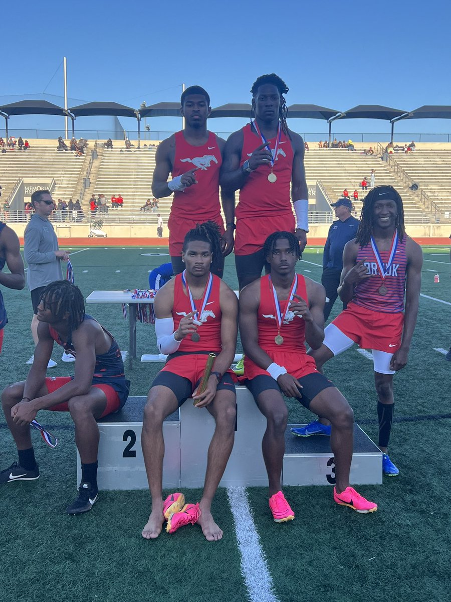 EastSideTF's tweet photo. 🔥Hard work paying off Pt.2🔥 Long way to go!!!💯💯💯 https://t.co/7EEVxtKhOl