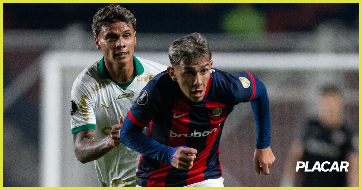 placar's tweet photo. FIM DE JOGO
Palmeiras reage com golaço de Piquerez, em cobrança de falta, e empata com o San Lorenzo, na Argentina #SLOxPAL #Libertadores2024 

Verdão foi a campo com equipe reserva e lateral uruguaio entrou na reta final para decidir!

MAIS: https://t.co/sOCUq5Z0vj
