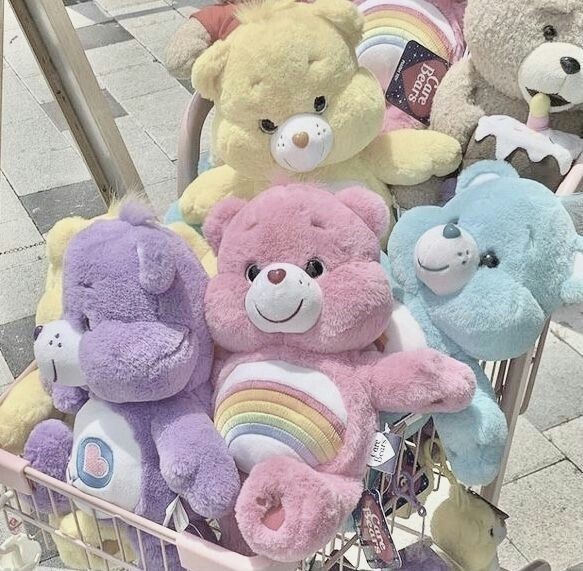 jeowdkz's tweet photo. Hola!! Busco mutis para comentarnos y ser amiguitos en #kpoptwt, ya me harté del flop. ☹️

💜 ult: skz
🩷 stan: enhypen, 8turn, xdinaryheroes, cravity, onlyoneof, (g)-idle, RiiZE, all (h)ours, zb1, xikers y nomad.

Si no tenemos grupos en común, no pasa nada. 🫶🏻

♡ + ↻ = mutis https://t.co/SK36Tw6Mcz