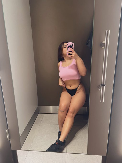 🩷🤗 https://t.co/miinNH48rF