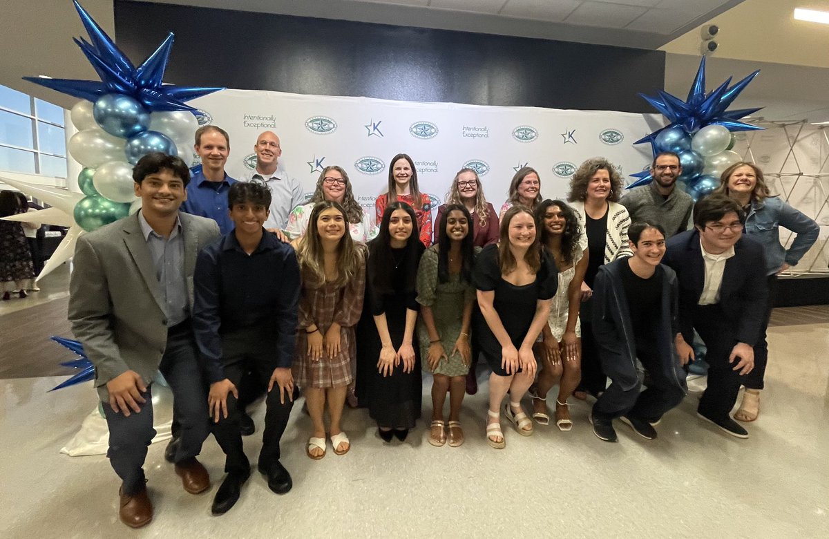 What an honor to celebrate the Class of 2024 Academic Top 10 along with their inspirational teacher tonight at the Rising Star celebration! This group is truly reMARKable! #CelebrateKISD <a href="/KHSIndianNation/">Keller High School</a>