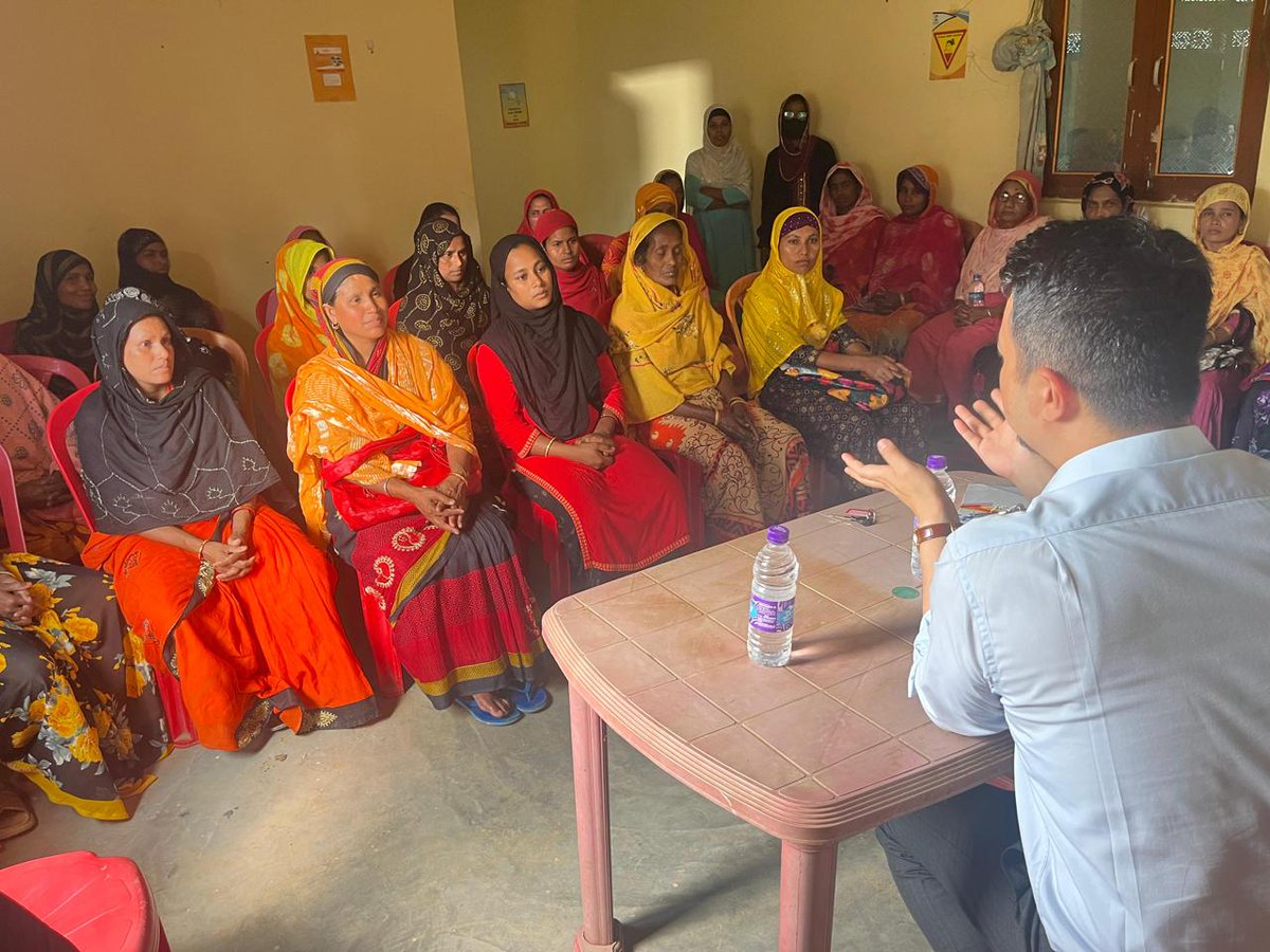 DEOjiribam's tweet photo. Awareness programme under SVEEP with women of Sonapur, Jiribam. The women were apprised of various initiatives of ECI to ensure informed participation and higher turnout #ECI https://t.co/pAqzrlJOVx