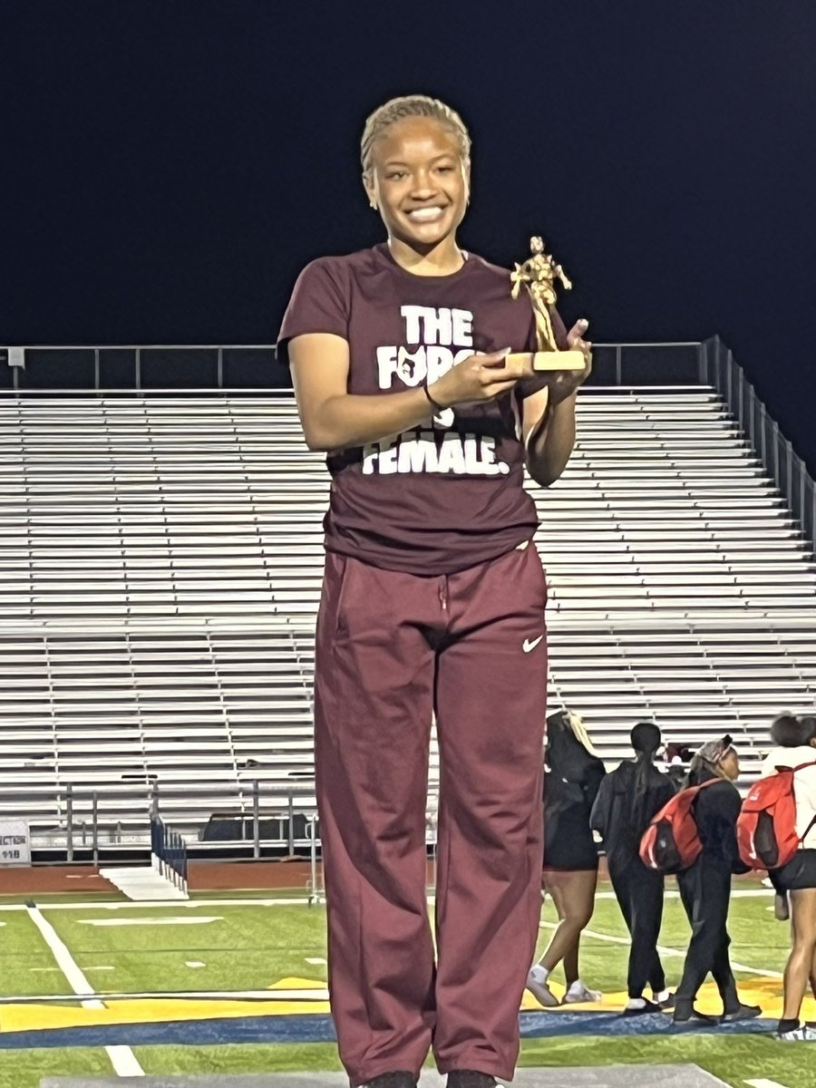 🚨District 10-5A Female Track & Field MVP Kaylah Braxton!!!