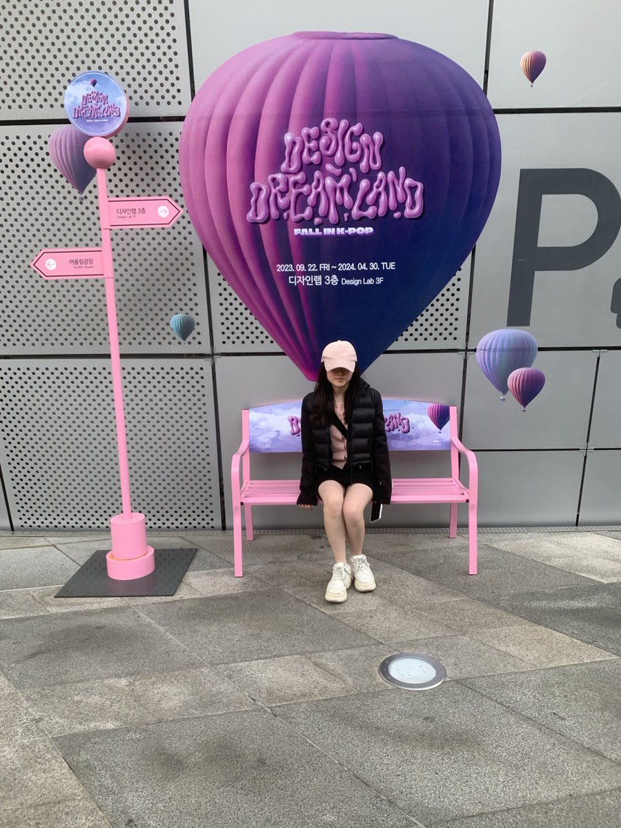 myui0102's tweet photo. 韓国旅行🇰🇷✈️

 #女子高生  #韓国旅行  #韓国 https://t.co/QeMlCBBqZs
