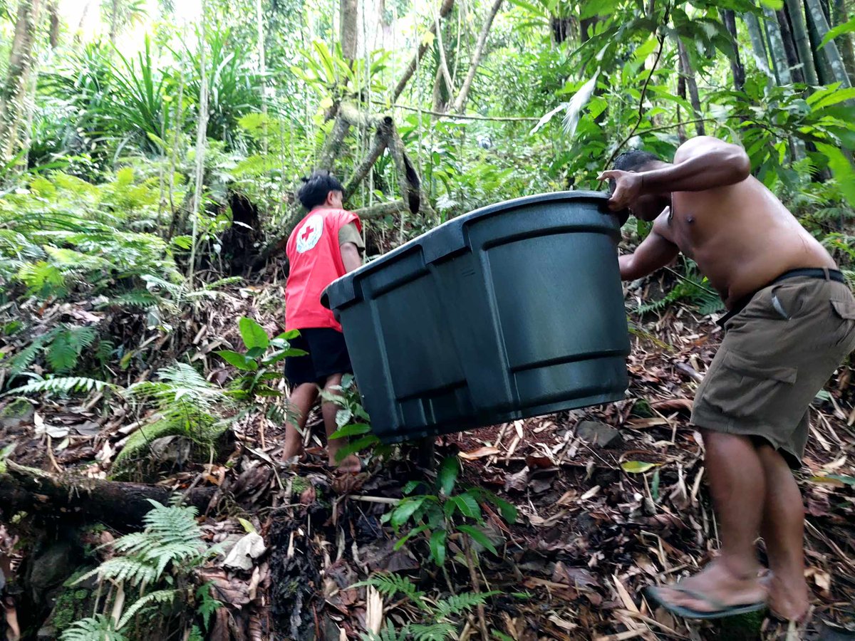 We contributed €100,000 to strengthen drought preparedness in Micronesia in October. With this funding, the Red Cross restored water supply systems and prepared alternative water sources together with the community, which helped them through the drought when it hit.