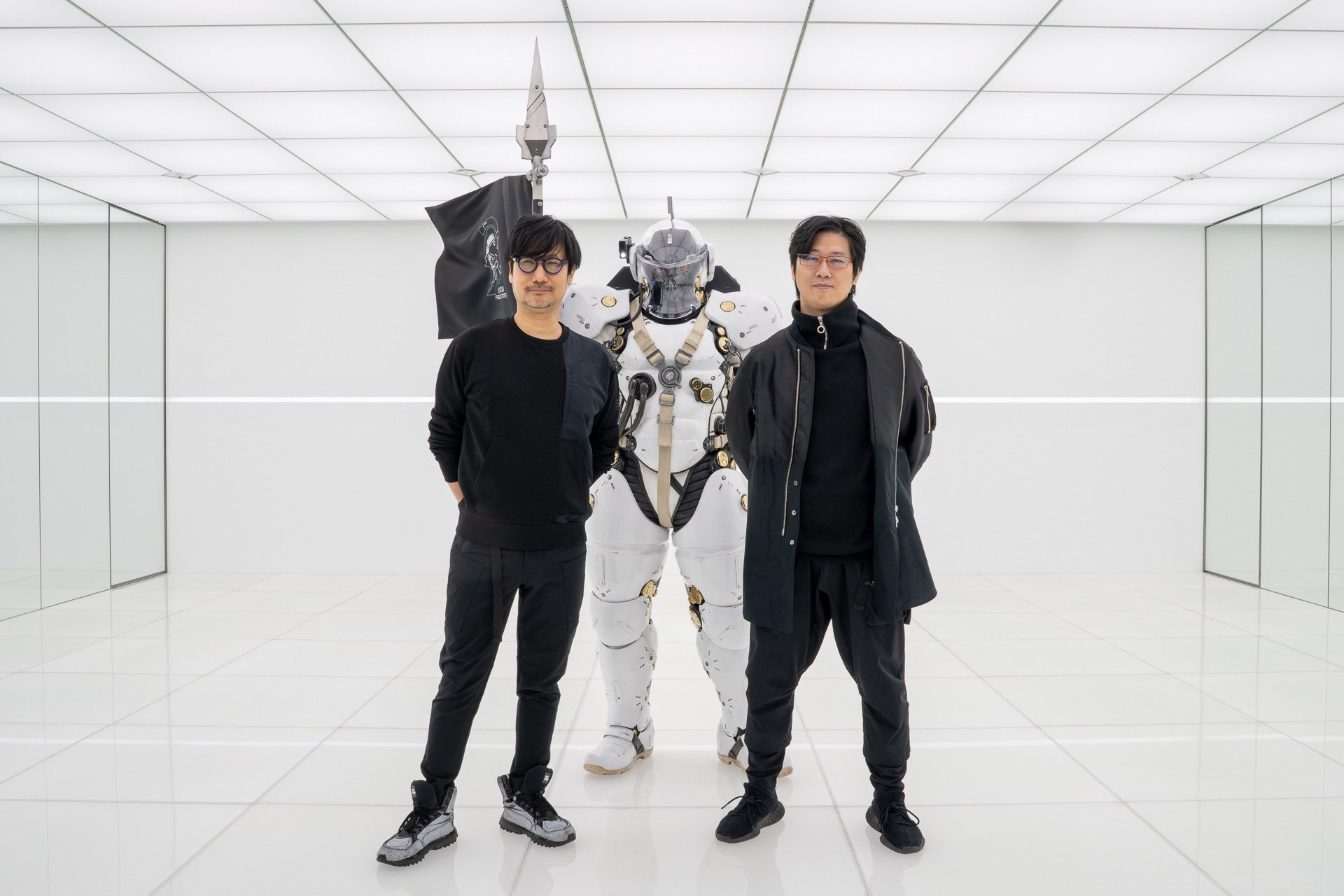 GKSmqQUbQAA69-O?format=jpg&name=large