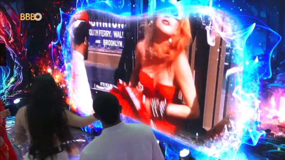 babi's tweet photo. Eu to morrendo que o show virtual da Cindy Lauper foi ela dando um oi pra eles e depois um monte de videoclipe dela passando kkkkkkkkkkkkkkkkkkkkkkkkkkkkkkkkkkkkkkkkk

Boninho gastou 300,00 nessa festa #bbb24 https://t.co/g2GHEWse1C