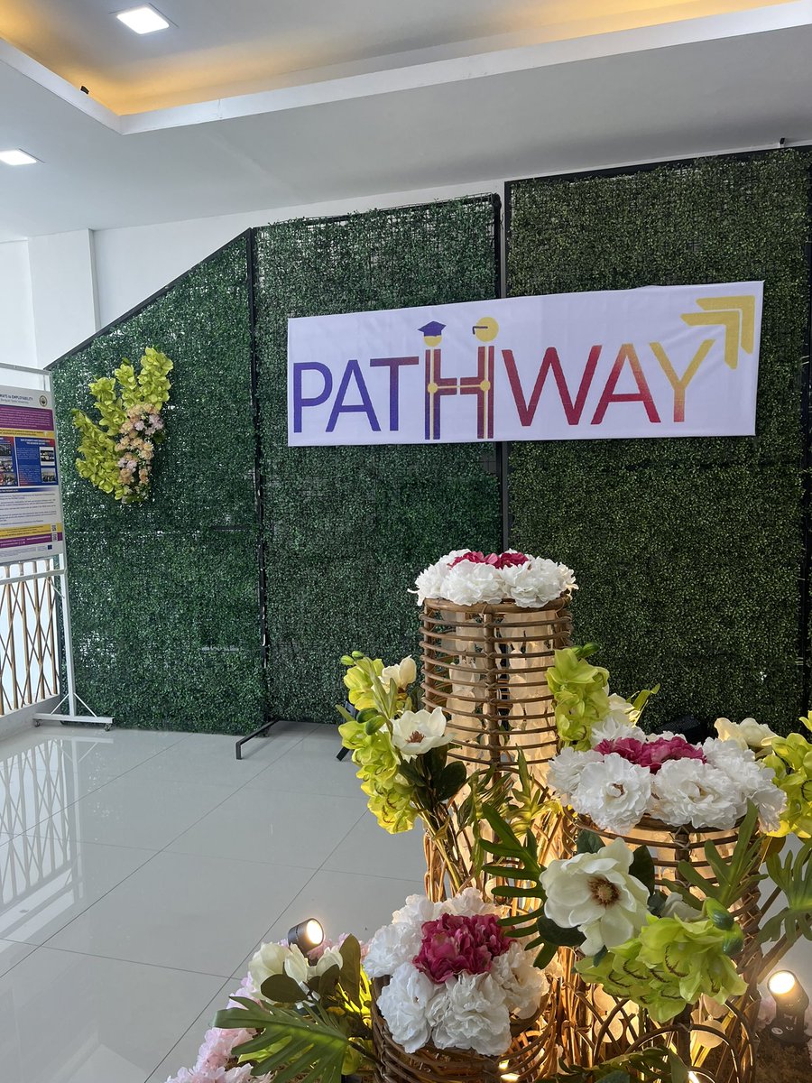 drimontpellier's tweet photo. April 3rd, 2024
What a day! The first day of the PATHWAY National Conference hosted by @PSUmainOfficial and @PhCHED was a success and a great display of the fantastic results of the project.
#Pathway2Employability #Pathway #ErasmusPlus #ErasmusCBHE https://t.co/MbVvIm17QQ