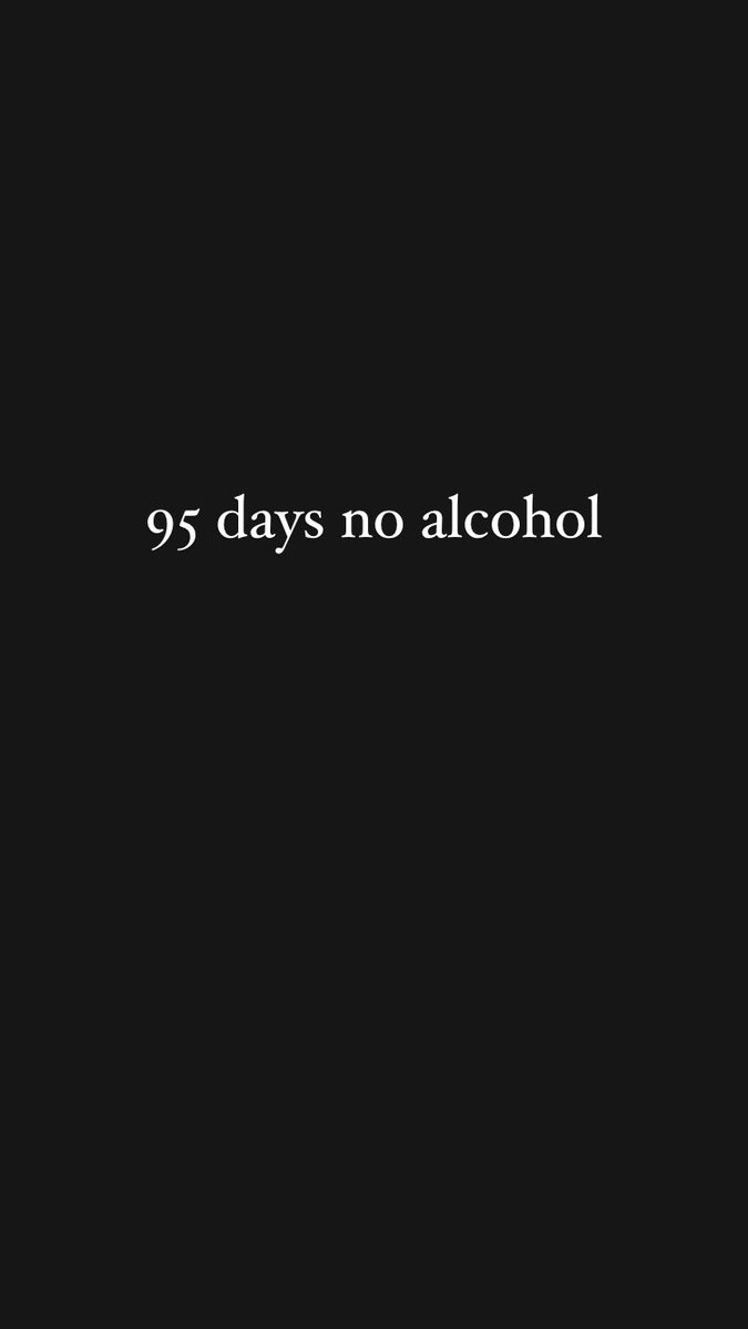 95 days no alcohol 🙏awake do early so wiil have a protein shake soon as feeling hungry but will wait till at least 6 am 🙈 #noalcohol #sober