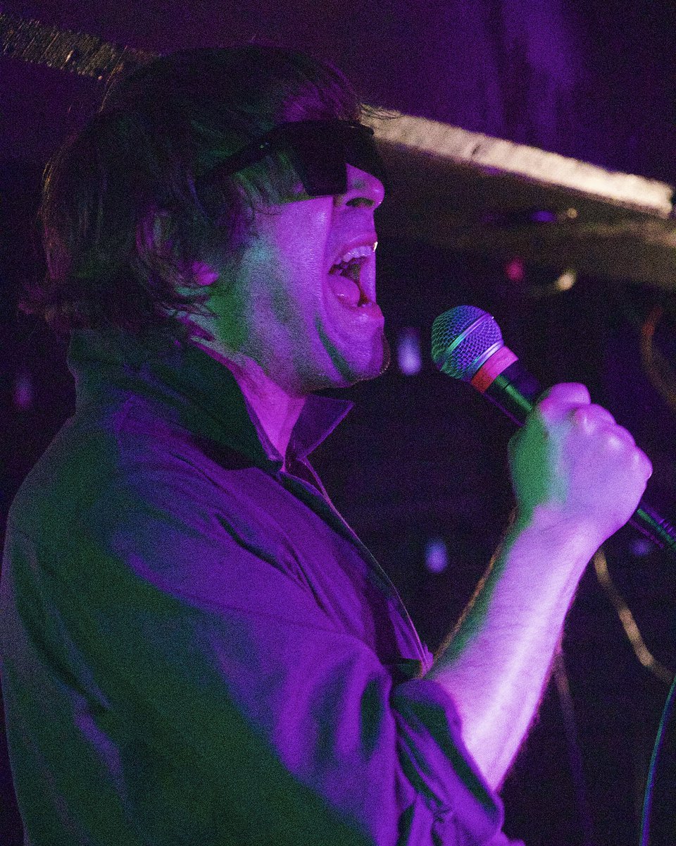 _MrIndie's tweet image. @arielxpink x @basement.live ❤️‍🔥✨

Presentado por @shownomercypromotions 

📸: @emilioalv 

#ArielPink #BasementLive #Guadalajara #livemusicphotography #gigsgigsgigs #concertphotography