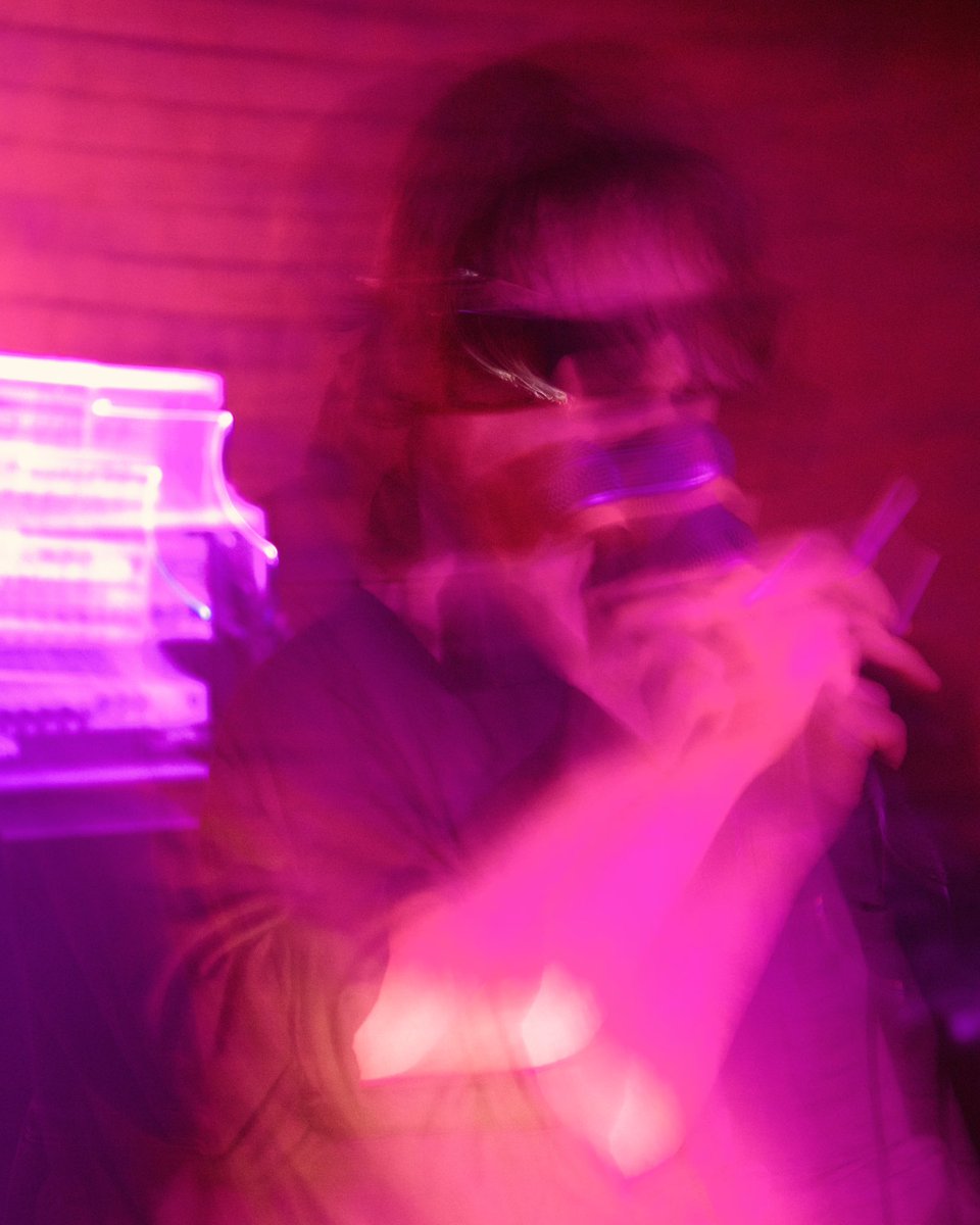 _MrIndie's tweet image. @arielxpink x @basement.live ❤️‍🔥✨

Presentado por @shownomercypromotions 

📸: @emilioalv 

#ArielPink #BasementLive #Guadalajara #livemusicphotography #gigsgigsgigs #concertphotography