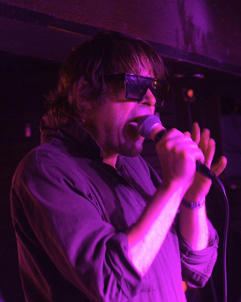 _MrIndie's tweet image. @arielxpink x @basement.live ❤️‍🔥✨

Presentado por @shownomercypromotions 

📸: @emilioalv 

#ArielPink #BasementLive #Guadalajara #livemusicphotography #gigsgigsgigs #concertphotography