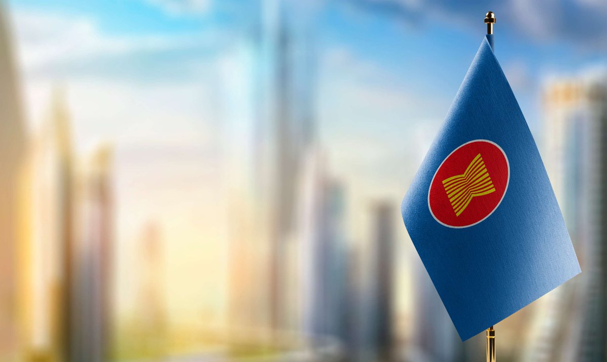 This blog post explores ASEAN's approach to integrating environmental concerns in investment treaties. Ms Kim-Anh Dao discusses strategies for balancing environmental and investment interests, with a unique ASEAN perspective. cil.nus.edu.sg/blogs/environm…