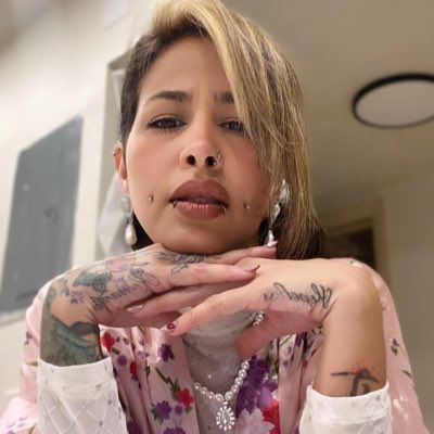TeeRivera's tweet photo. #NewProfilePic https://t.co/w6Xakr2J7q
