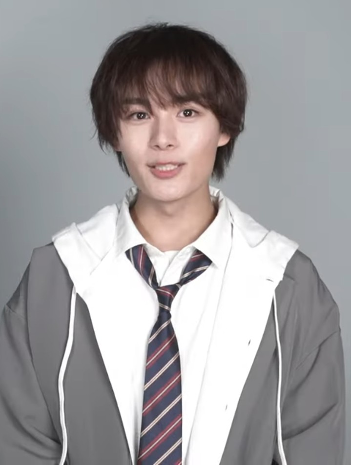 Naniwa768593561's tweet photo. 映画初主演おめでとう！
今回の髪色過去一似合ってる気がする
 #大西流星 
 #恋を知らない僕たちは  #恋僕 https://t.co/QGwjKPSURd